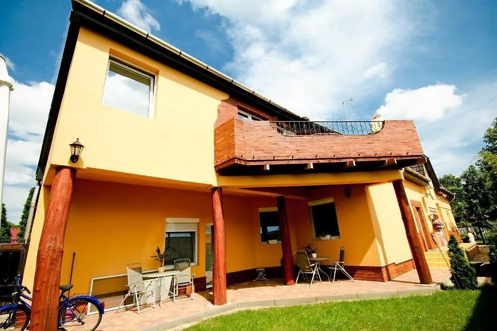 Апартаменты Hajduszoboszlo Elizabet Apartman Венгрия